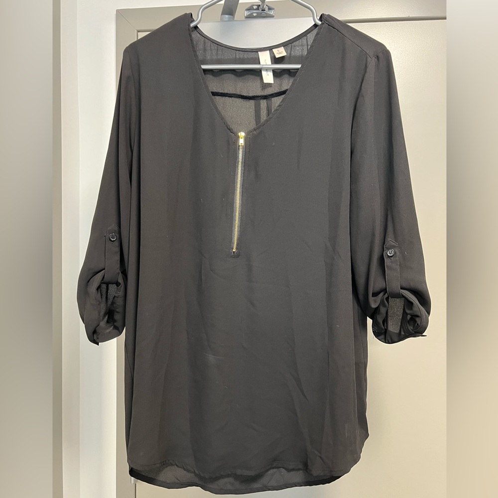 Tacera Woman’s sheer blouse (size L)